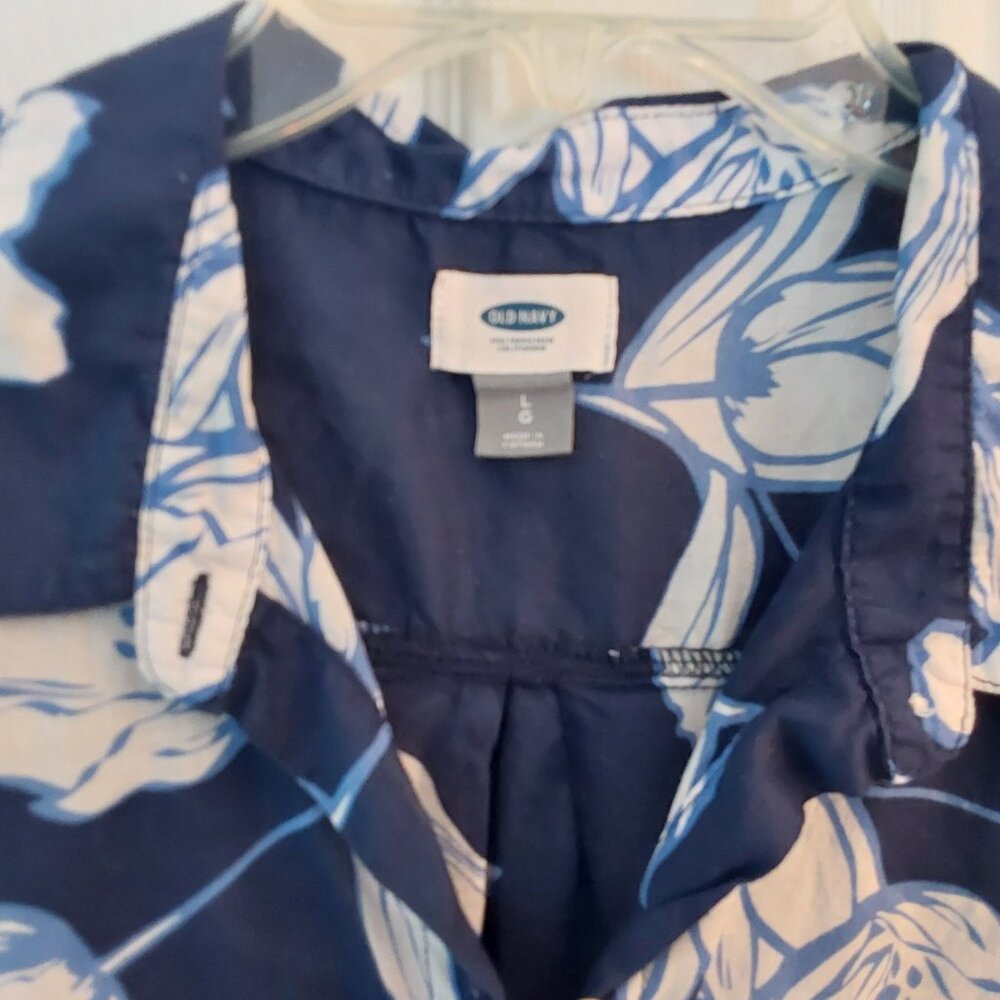 Old Navy Navy Blue Floral Button-Down Shirt - Picture 3 of 8